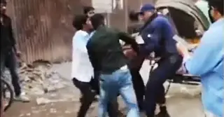 নারায়ণগঞ্জে ‘মাদককারবারি’ ধরতে অভিযান, পুলিশকে মারধরের অভিযোগ